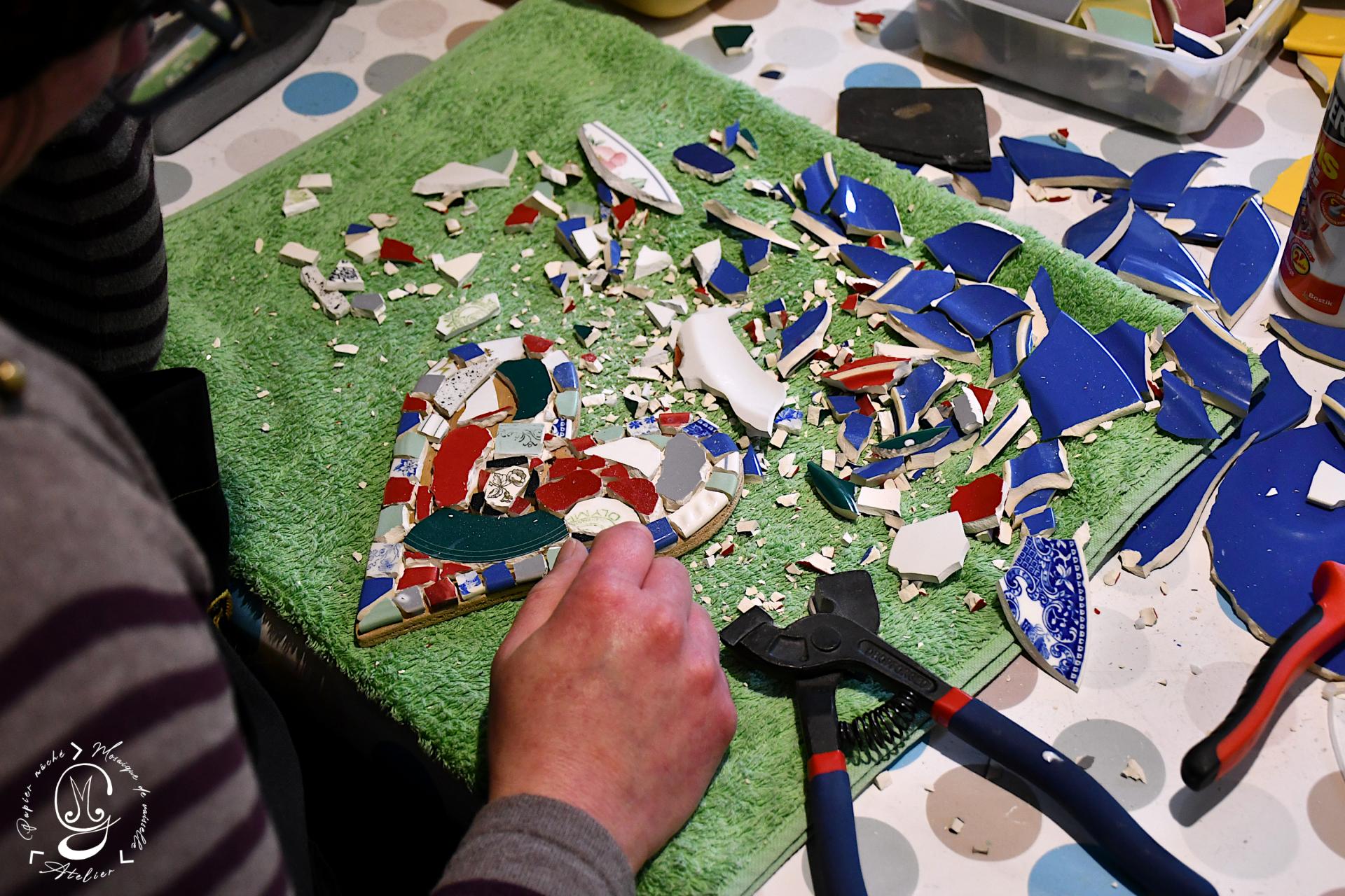 Atelier decouverte de la mosaique de vaissellle du 23 04 22