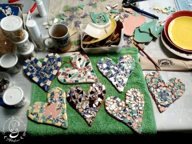 Atelier mosaique de vaisselle famille a