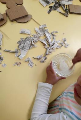 Atelier papier mache a l ecole maternelle de maxeville
