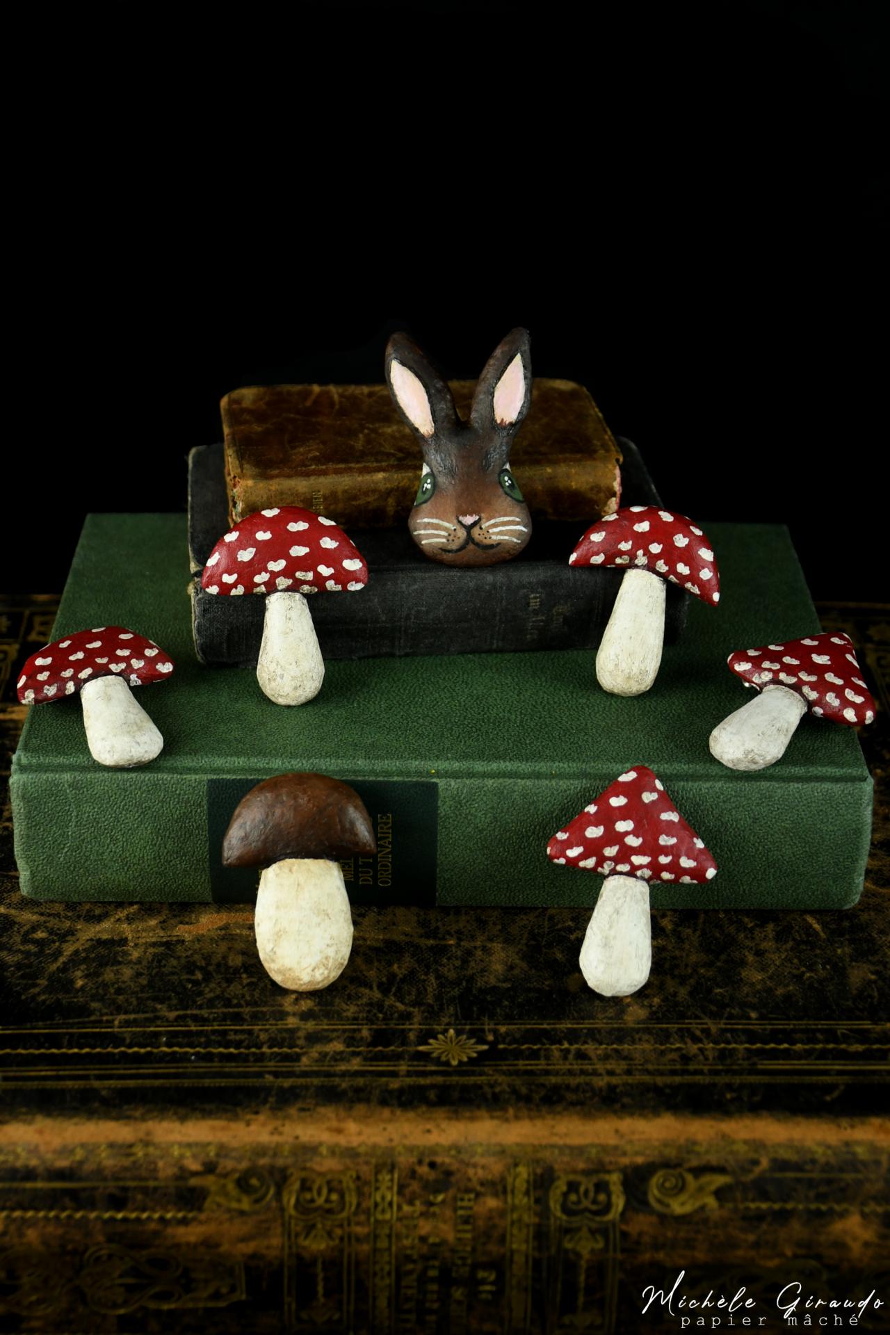 Broches en papier mache par michele giraudo