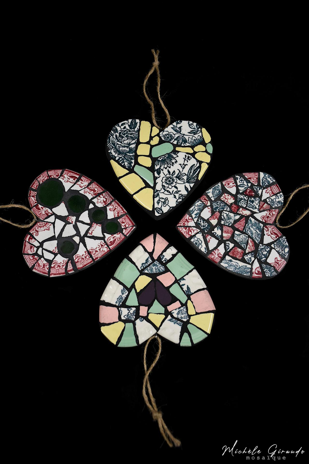 Ensemble de 4 coeurs mosaique de vaisselle par michele giraudo