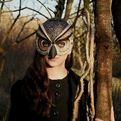 Hibou masque en papier mache par michele giraudo