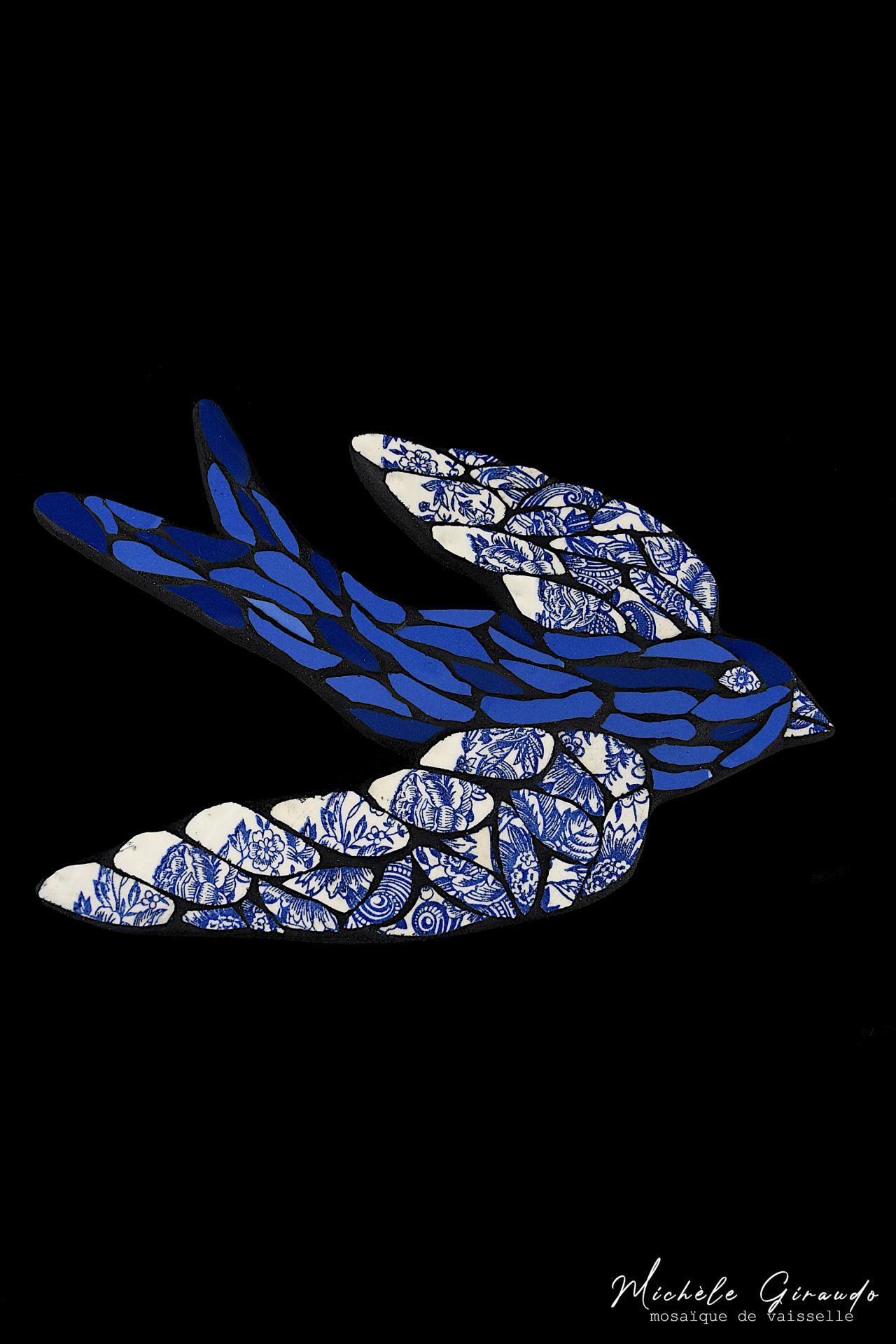 Hirondelle bleu mosaique de vaisselle par michele giraudo