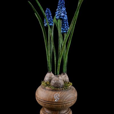 Muscari en papier mache par michele giraudo